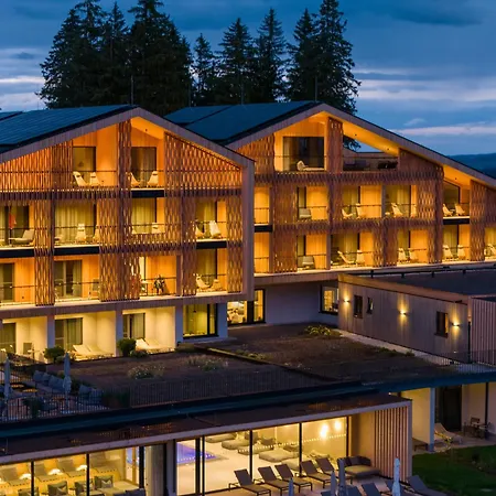 Panorama Land-& Wellnesshotel Hotel 3*